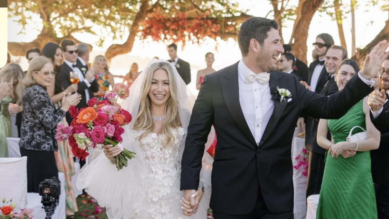 Boda en el exclusivo St. Regis Punta Mita